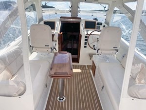 BONNE FETE 7 Bridge Deck