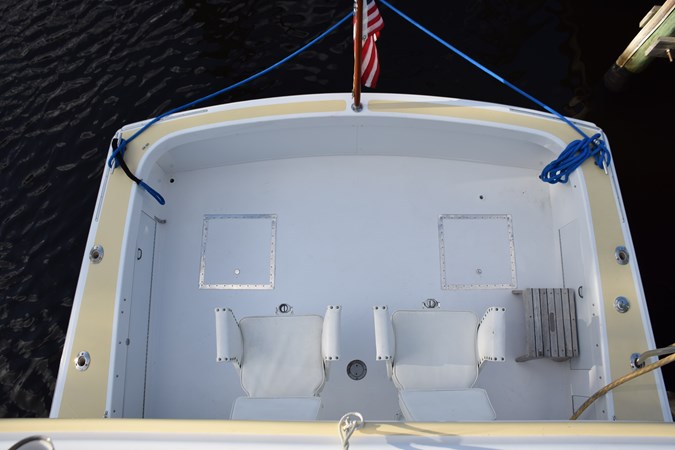 Cockpit from Flybridge