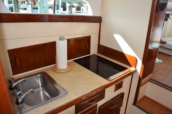 EAGLES NEST  18 Galley down to starboard side