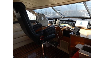 1990 Versilcraft 70 Motor Yacht Challenger 17 