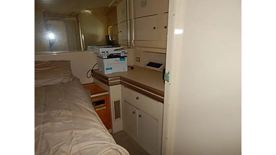 1990 Versilcraft 70 Motor Yacht Challenger 32 