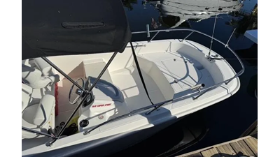 2021 Boston Whaler 160 Super Sport 4 
