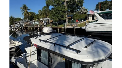 2022 Jeanneau NC 795 Sport 2 