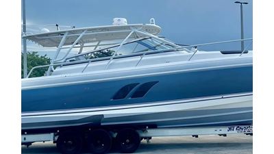 2009 Intrepid 430 Sport Yacht 35 