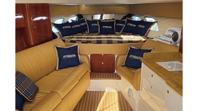 2009 Intrepid 430 Sport Yacht 42 