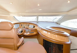 2005 Azimut 68E 3 