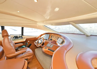 2005 Azimut 68E 4 