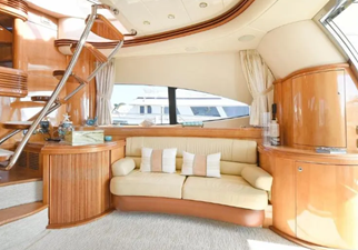 2005 Azimut 68E 27 