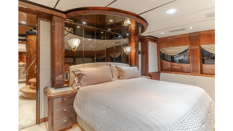 ACTIVE OCTO - Yacht for sale