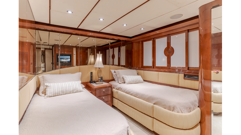 ACTIVE OCTO - Yacht for sale