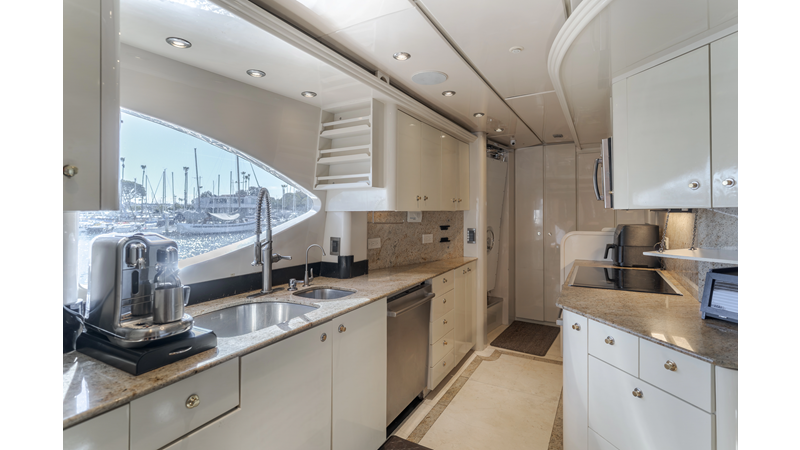 ACTIVE OCTO - Yacht in vendita