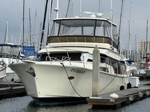 1999 Mikelson 50 Sportfisher 25 