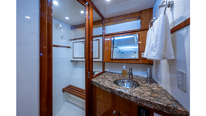 UNCORKED - Yacht in vendita