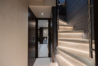 HIDEOUT 19 153A0012-HDR