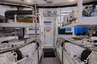 HIDEOUT 20 153A0015-HDR