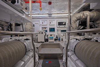 HIDEOUT 21 153A0024-HDR