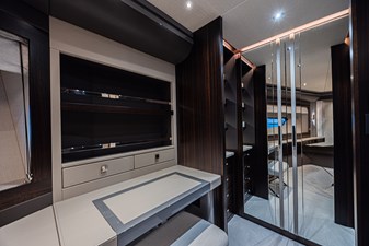 HIDEOUT 50 153A0155-HDR