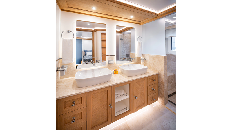 SEVEN SEAS - Yates en venta