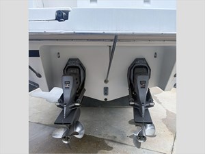 30' Chris Craft 2003 298 Express 7 