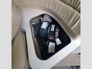 30' Chris Craft 2003 298 Express 14 