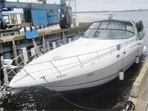 38' Cruisers 1998 3870 ESPRIT 2 