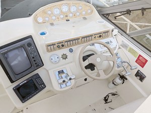 38' Cruisers 1998 3870 ESPRIT 8 