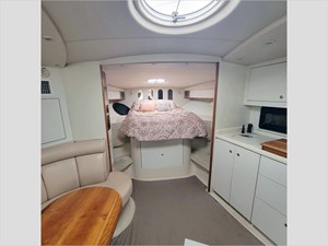 38' Cruisers 1998 3870 ESPRIT 9 