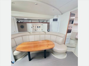 38' Cruisers 1998 3870 ESPRIT 10 