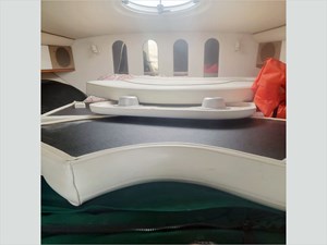 38' Cruisers 1998 3870 ESPRIT 12 