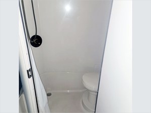 38' Cruisers 1998 3870 ESPRIT 15 