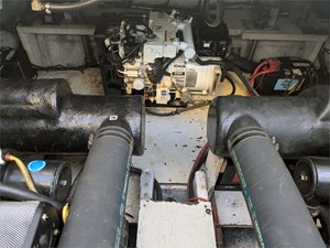 38' Cruisers 1998 3870 ESPRIT 16 