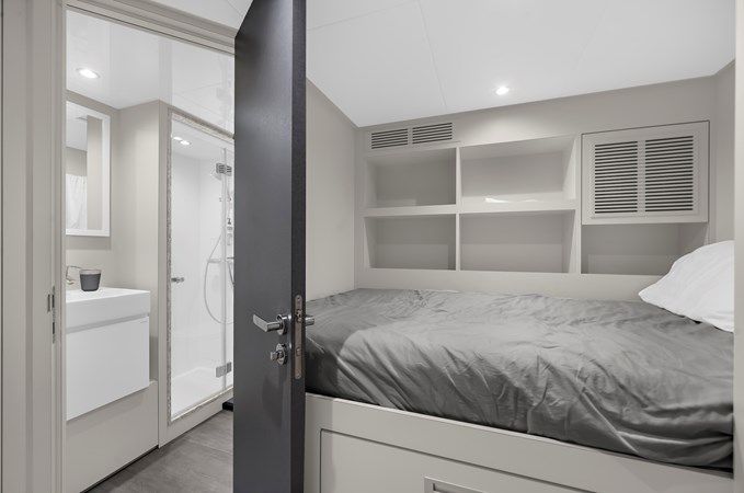 Captain Quarters/Private Head