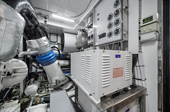 LA-LA-LA 123 Engine Room