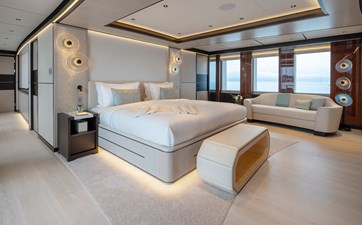 Solemates 40 Master Cabin