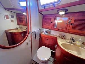 UNICORN 12 Guest head