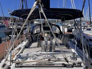 UNICORN 28 Cockpit Fwd