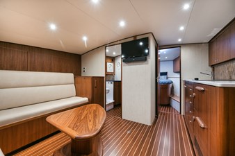 CORAL C 6 Salon Forward View