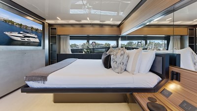 Date Night 47 2018 Ferretti 920