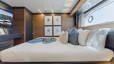 Date Night 76 2018 Ferretti 920