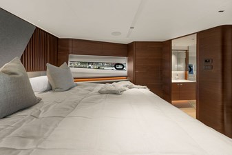 PRINCESS S72 (S72531) 66 