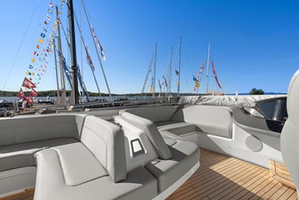 PRINCESS S72 (S72531) 77 