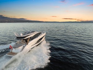 PRINCESS S72 (S72531) 102 