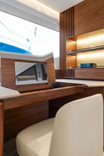 PRINCESS S72 (S72531) 145 