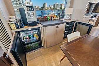 AQUA VISTA 13 