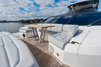 AQUA VISTA 38 