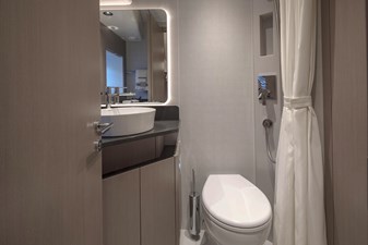 Sirena 60 20 Twin cabin ensuite