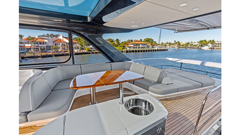 R&R - Yacht à vendre