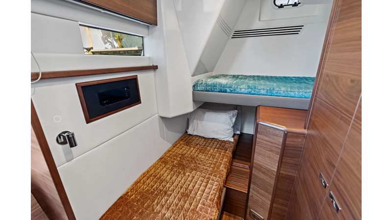 R&R - Yacht à vendre