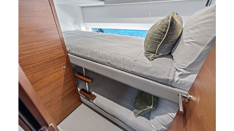 R&R - Yacht à vendre