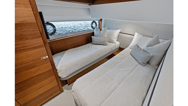 R&R - Yacht in vendita